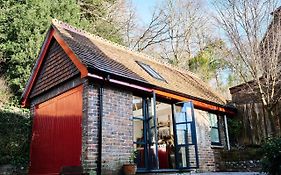 Tiny Cottage With Terrace & Parking, Central Lewes